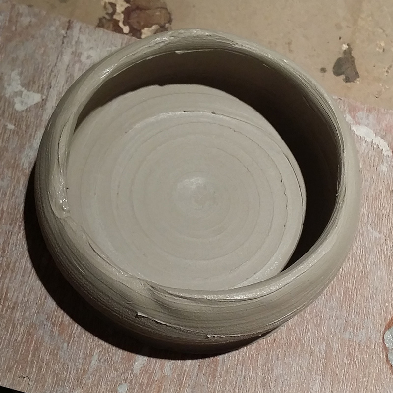 clay_bowl_top
